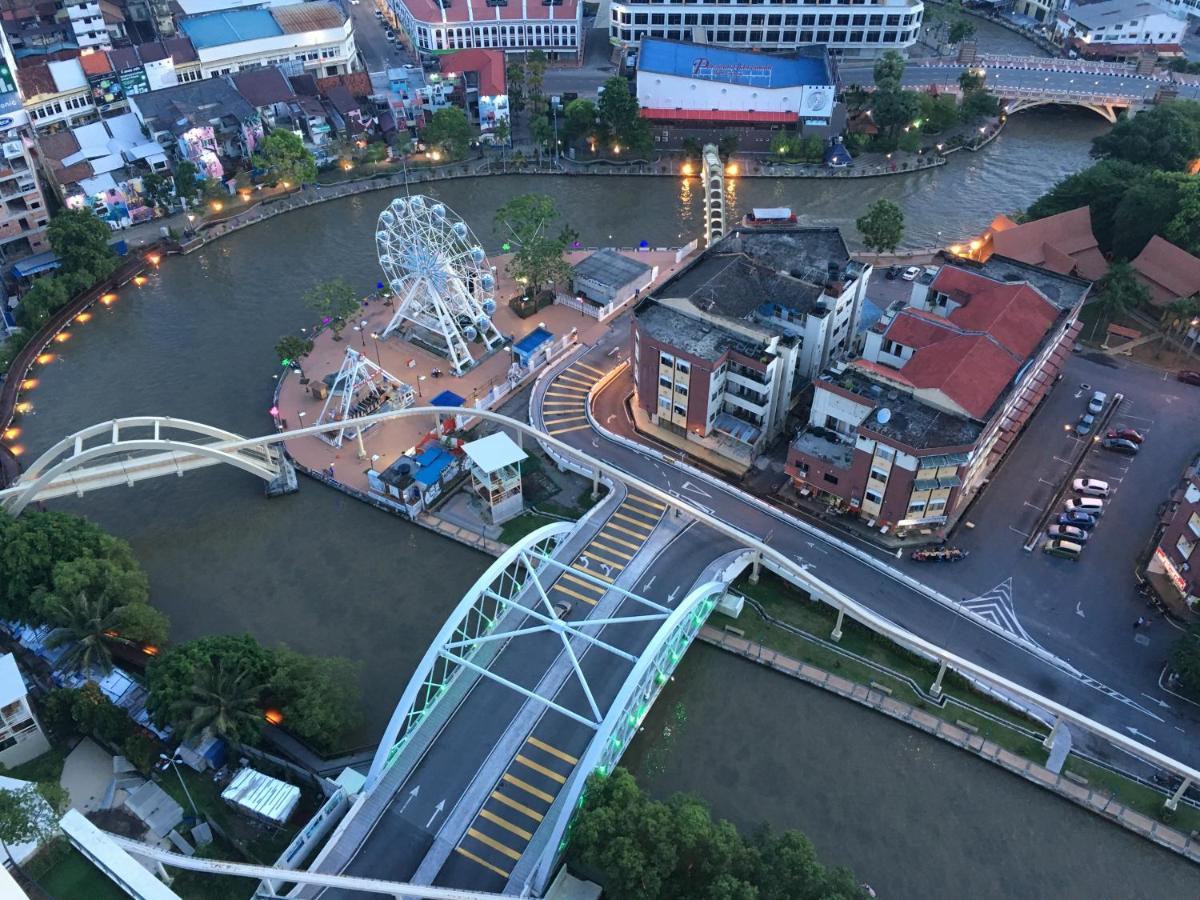 Luxury 3Br Penthouse I The Shore Hotel & Residence I Seaview I Poolview I 6-9Pax 豪华3房顶层公寓 Malacca Eksteriør bilde